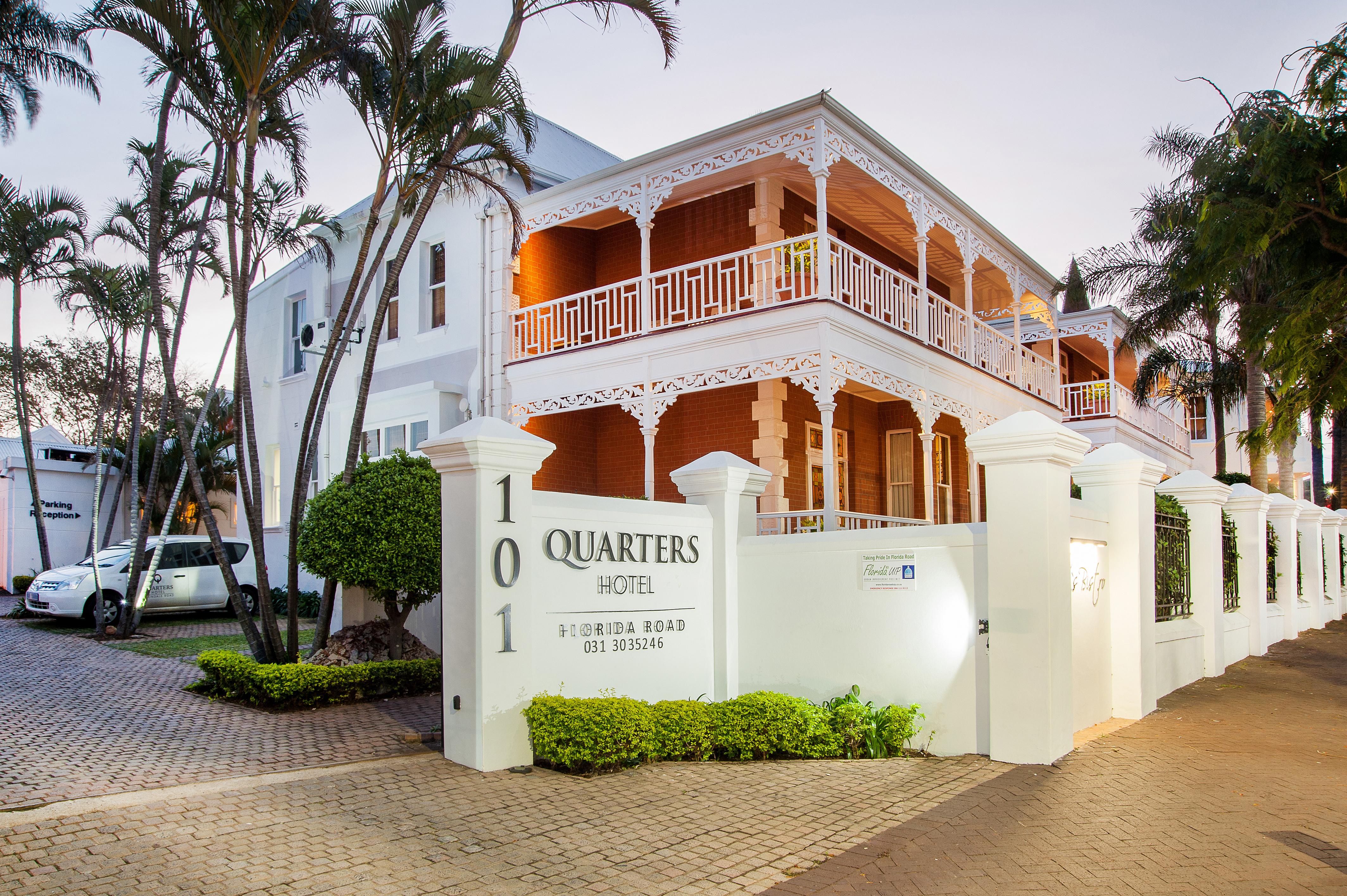 Quarters Hotel Дърбан Екстериор снимка