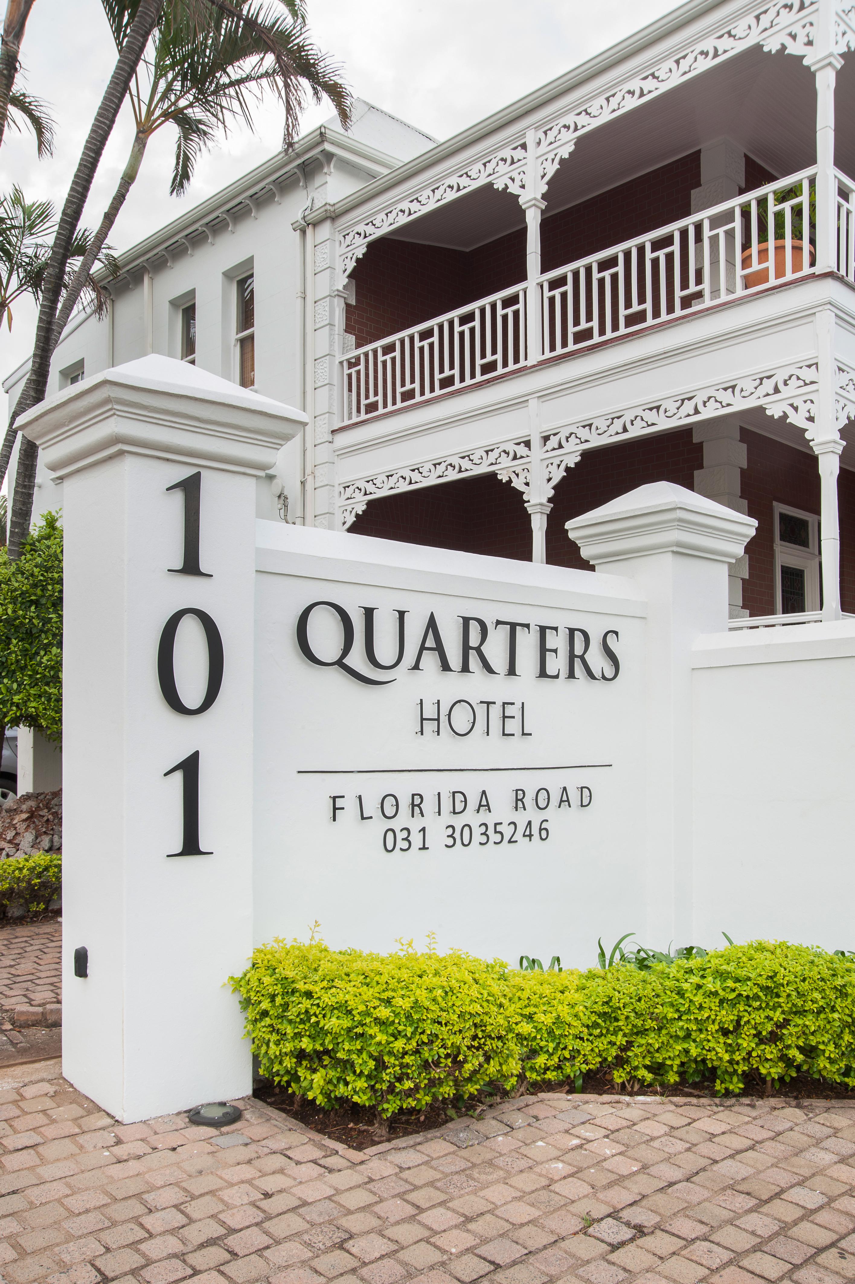Quarters Hotel Дърбан Екстериор снимка