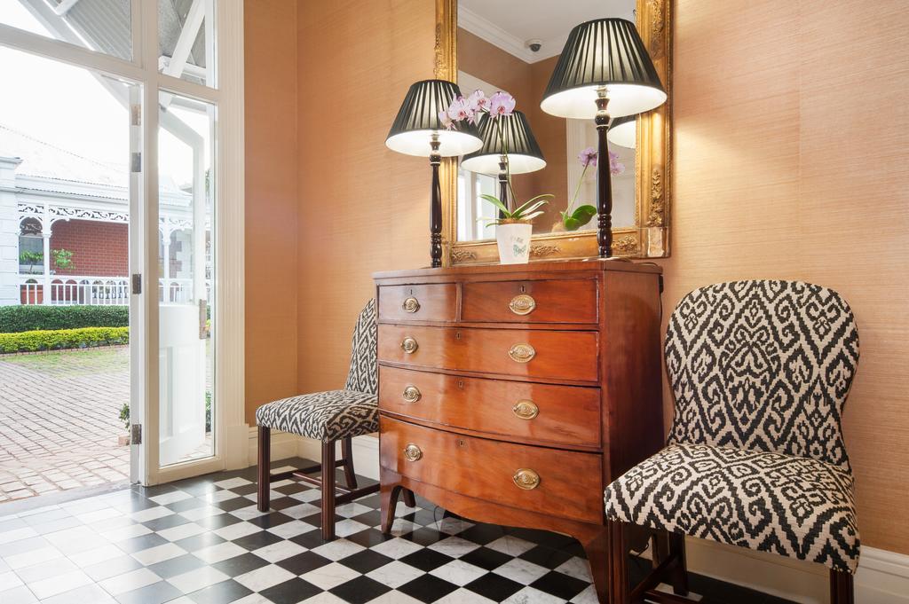 Quarters Hotel Дърбан Екстериор снимка