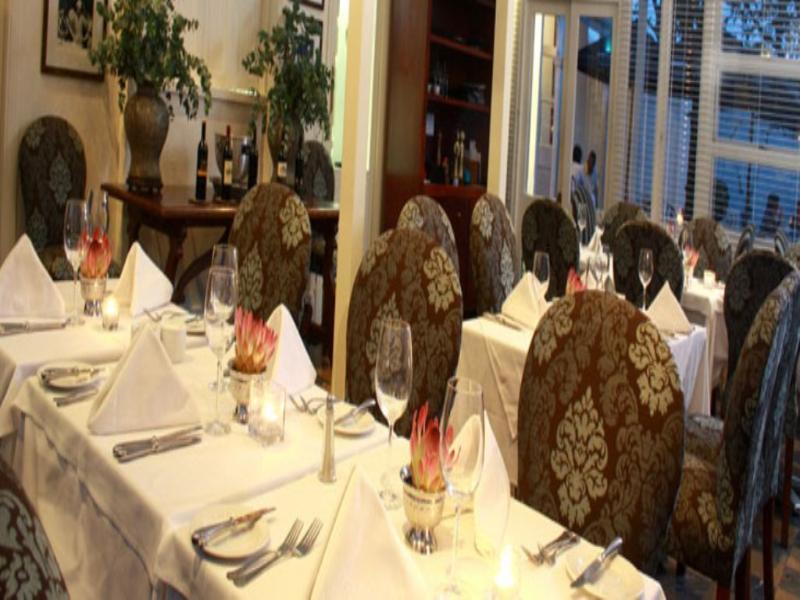 Quarters Hotel Дърбан Екстериор снимка